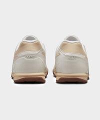 Nike Gato in Sail + Light Khaki