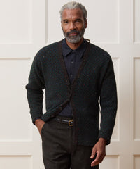 Inis Meáin Merino-Cashmere V-Neck Cardigan in Charcoal