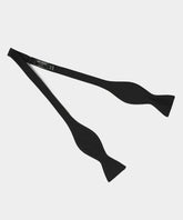 Italian Silk Bowtie in Black