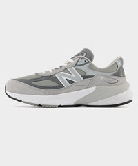 New Balance Made In USA 990v6 Sneaker