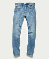 Straight Stretch Jean in Medium Indigo Wash
