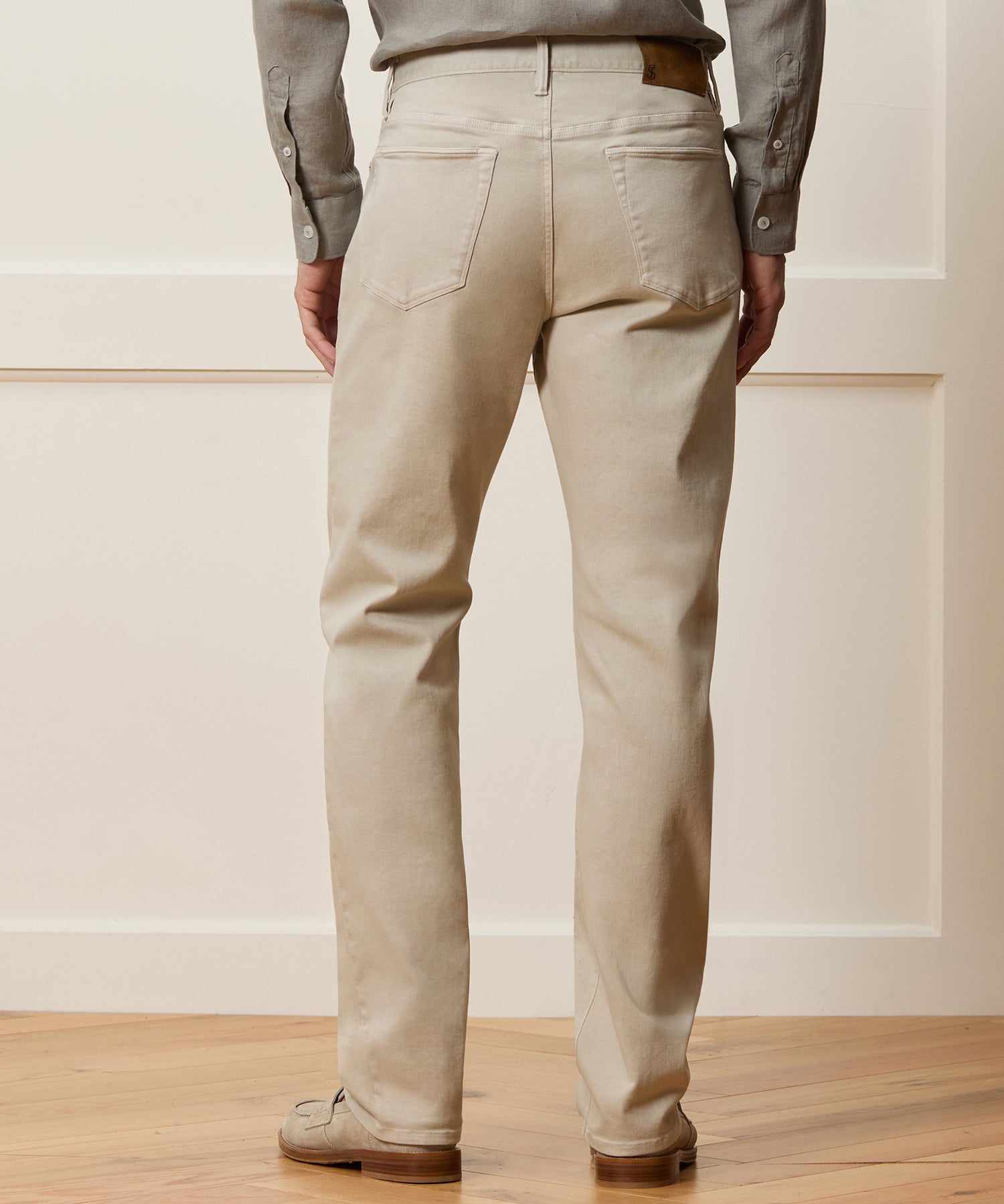 Straight Fit 5-Pocket Chino