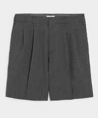 8" Striped Linen Hollywood Short