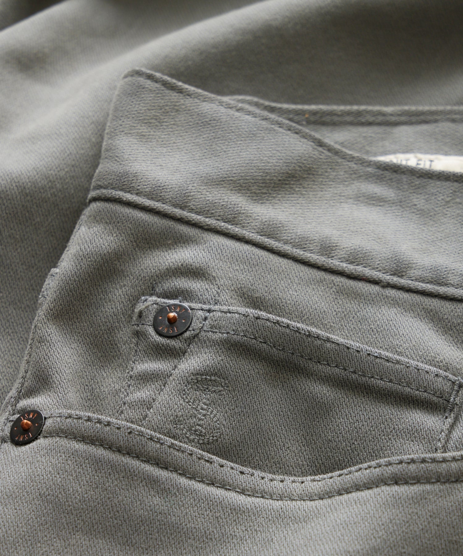 Straight Fit 5-Pocket Chino