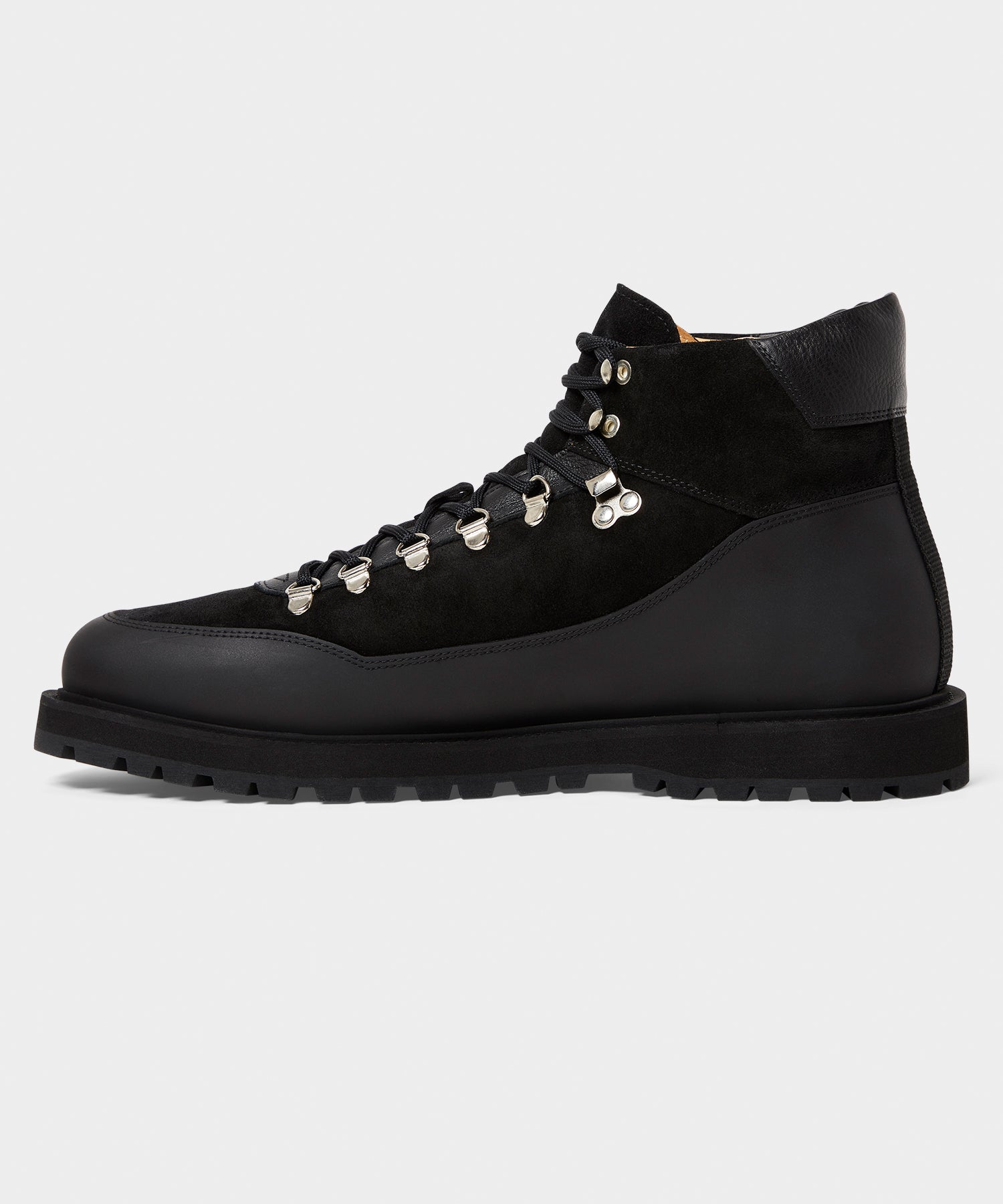 CQP Saxum Boot in Black