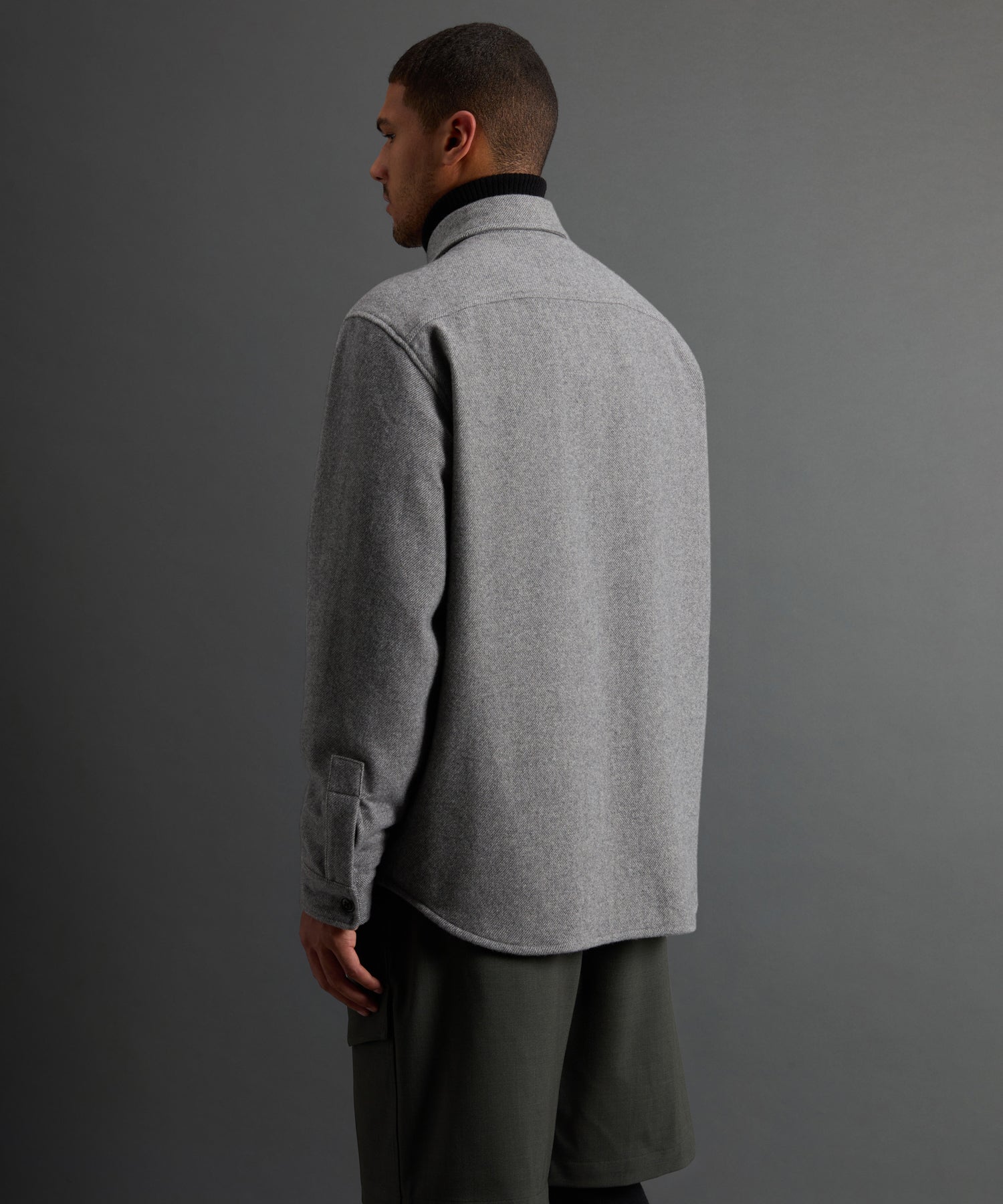 Todd Snyder X Woolrich Cashmere Shirt Jacket in Grey