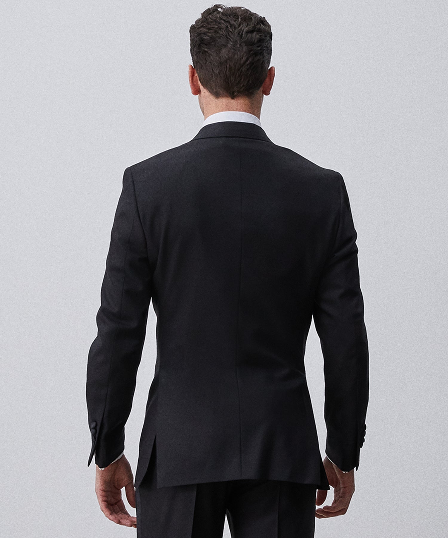 Made in USA Sutton Peak Lapel Tuxedo Jacket in Black