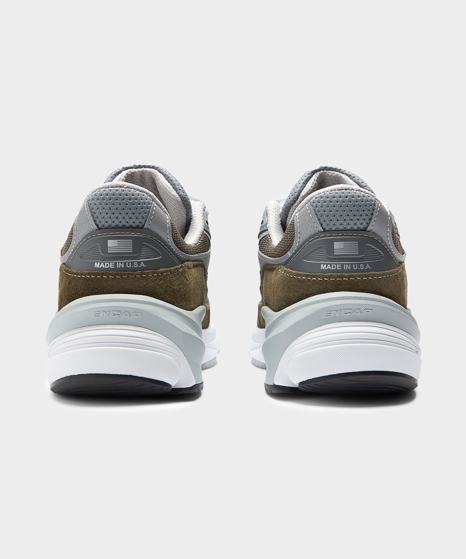 New Balance Made in USA 990v6 Sneaker