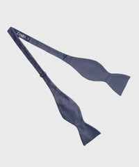 Drake's Classic Satin Bowtie in Navy